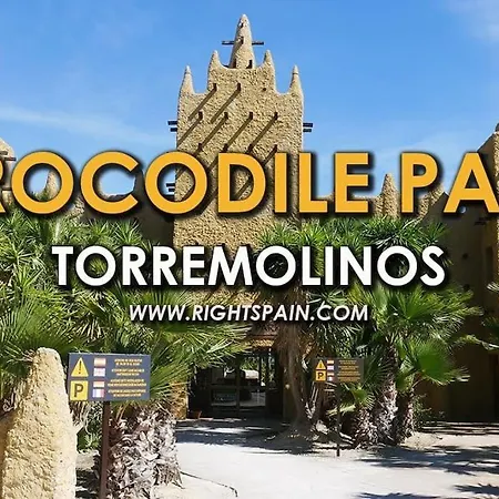 Apto 5 Minutos Centro Piscina Parking Апартаменты