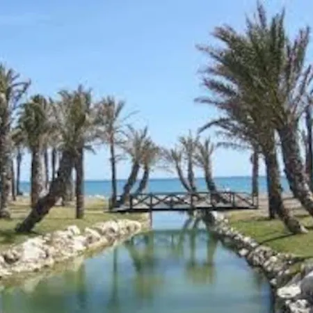 Apartmán Apto 5 Minutos Centro Piscina Parking *