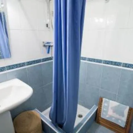 Apartmán Apto 5 Minutos Centro Piscina Parking