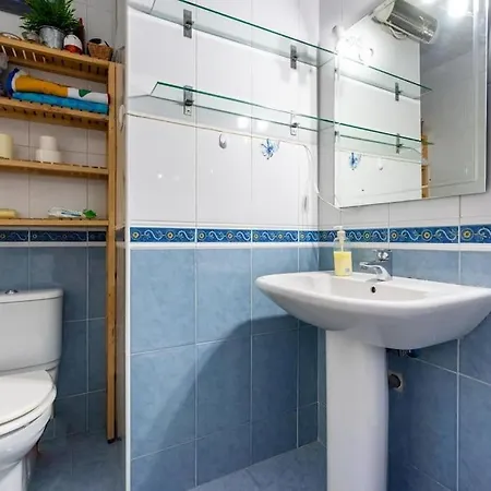 Apto 5 Minutos Centro Parking Privado Appartement *