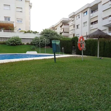 Apto 5 Minutos Centro Parking Privado *