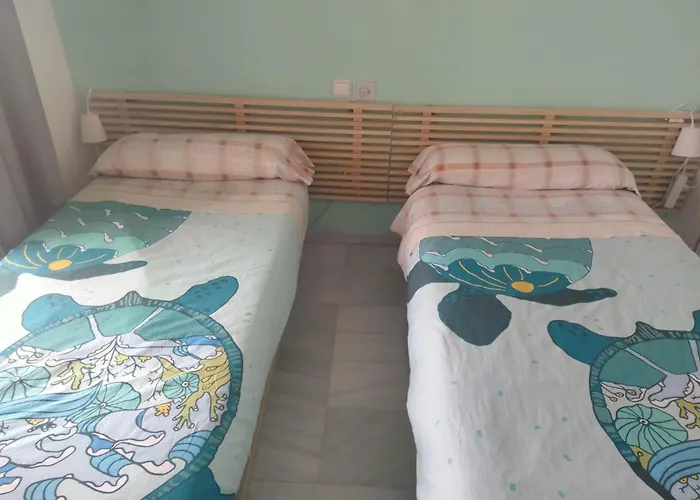 Apto 5 Minutos Centro Piscina Parking Апартаменты