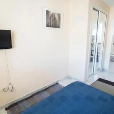 Apartment Apto 5 Minutos Centro Piscina Parking